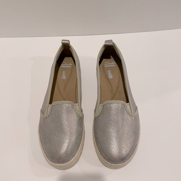 🆕🌸CLARKS AZELLA THEONI SHOES ESPADRILLES PEWTER 9W GENUINE LEATHER NEW - Picture 2 of 6